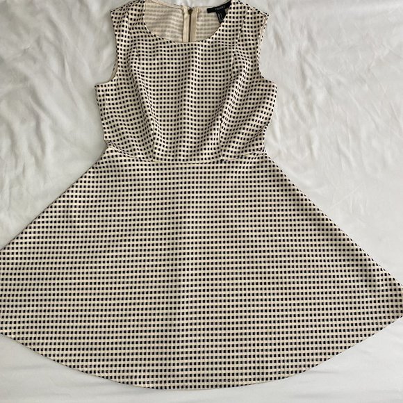 FOREVER 21 TENNIS DRESS Like new. Small - Picture 4 of 9